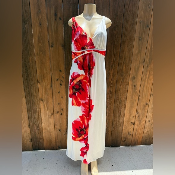 Bisou Bisou Red and White Asymmetrical Maxi Sundress - Picture 1 of 3